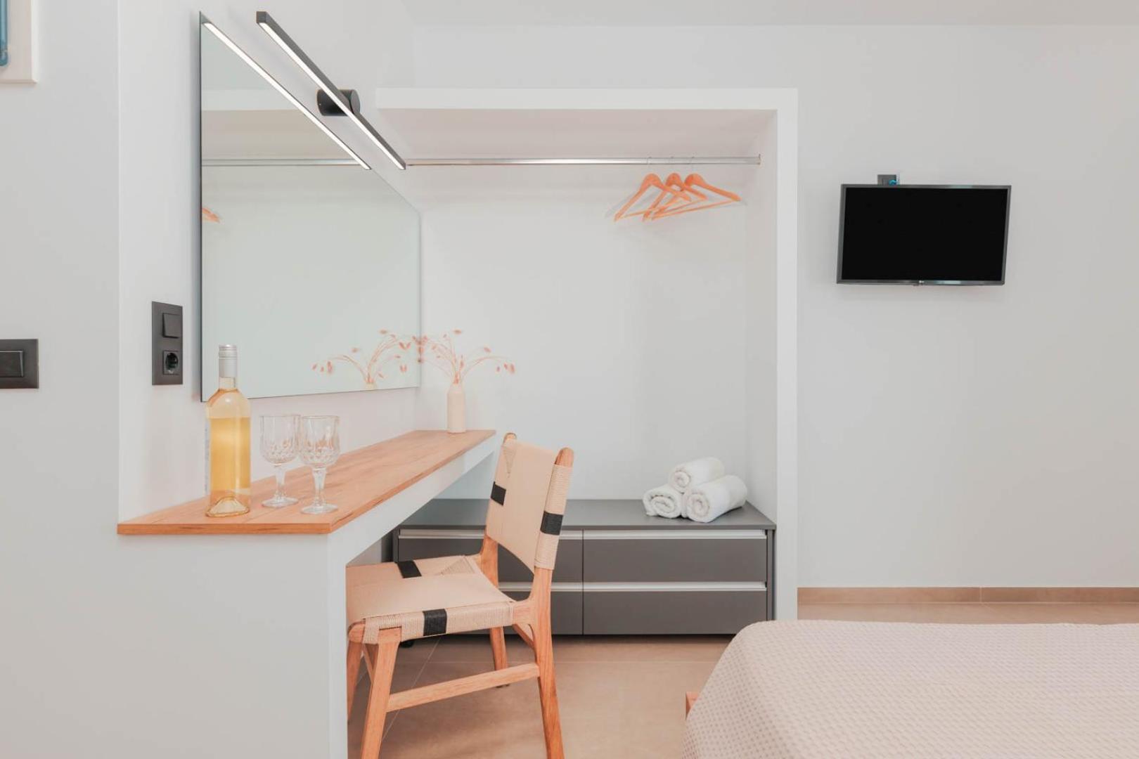 Plakakia Luxury Apartments Makrýgialos エクステリア 写真