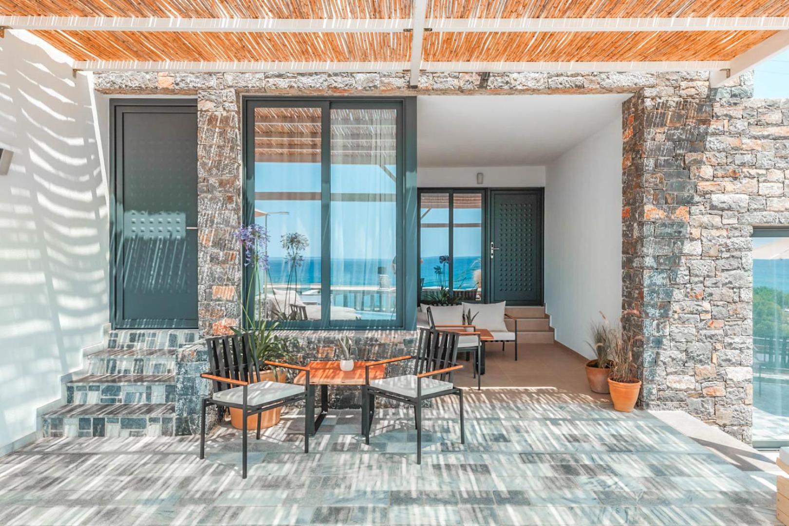 Plakakia Luxury Apartments Makrýgialos エクステリア 写真