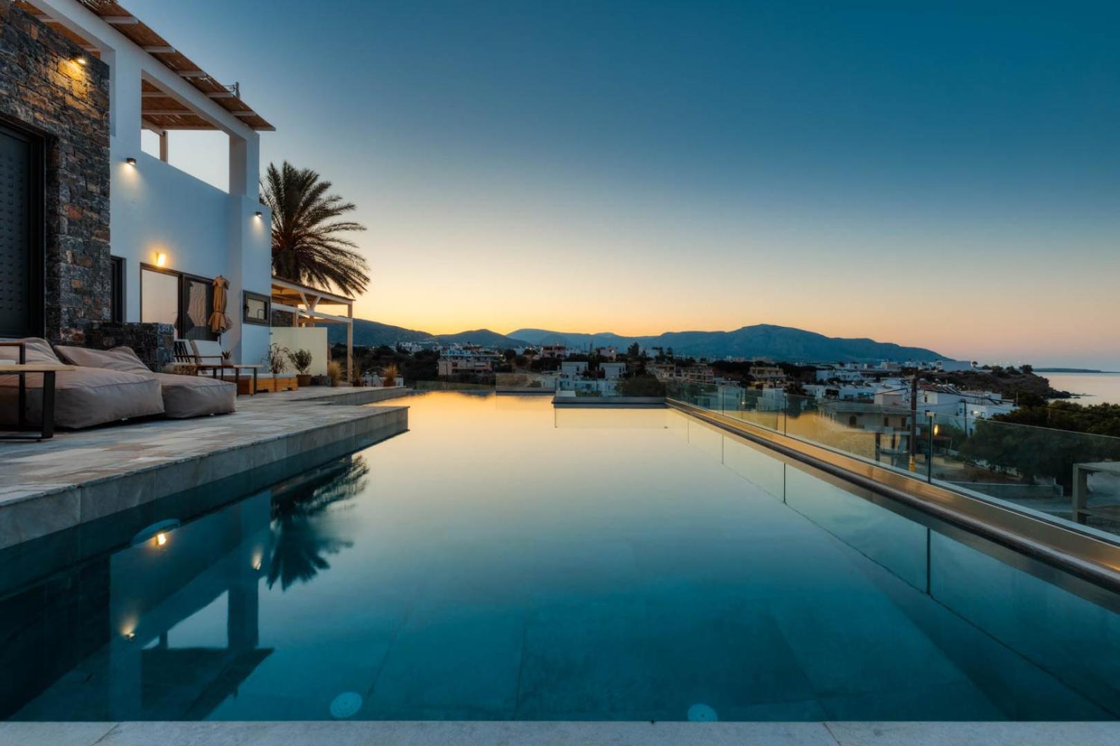 Plakakia Luxury Apartments Makrýgialos エクステリア 写真