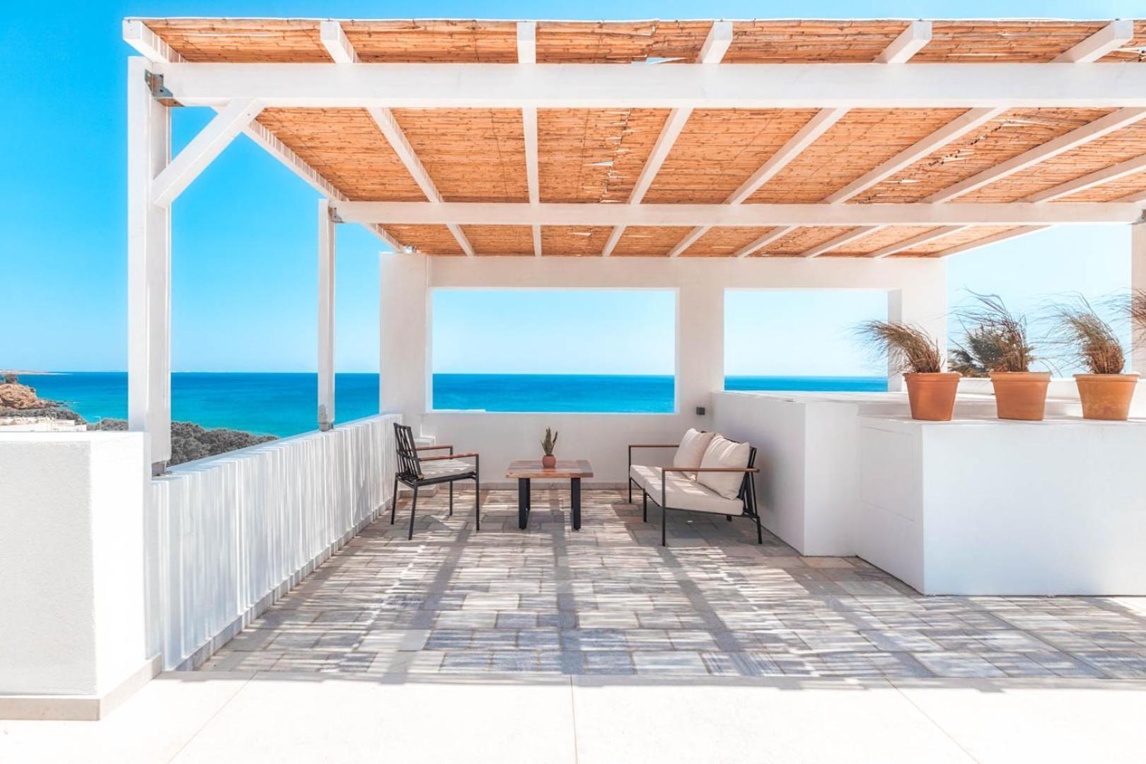 Plakakia Luxury Apartments Makrýgialos エクステリア 写真