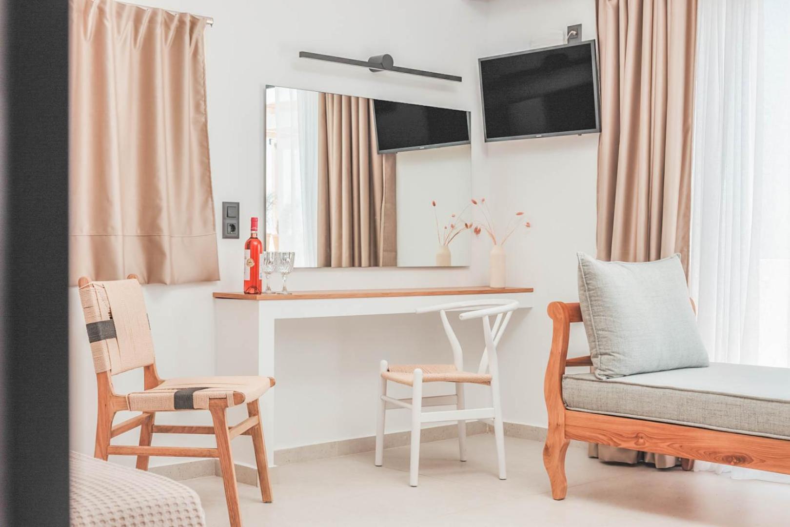 Plakakia Luxury Apartments Makrýgialos エクステリア 写真