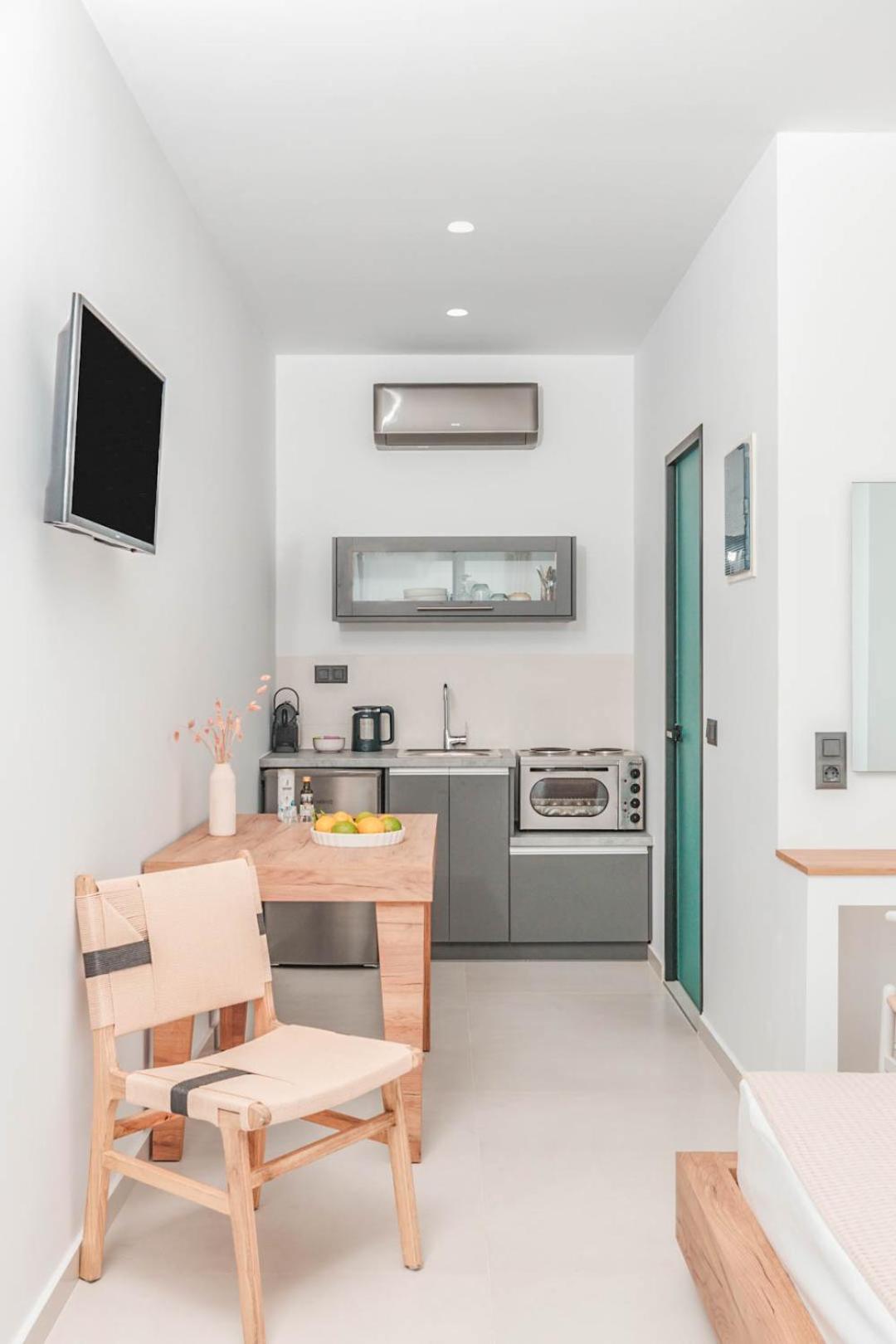 Plakakia Luxury Apartments Makrýgialos エクステリア 写真