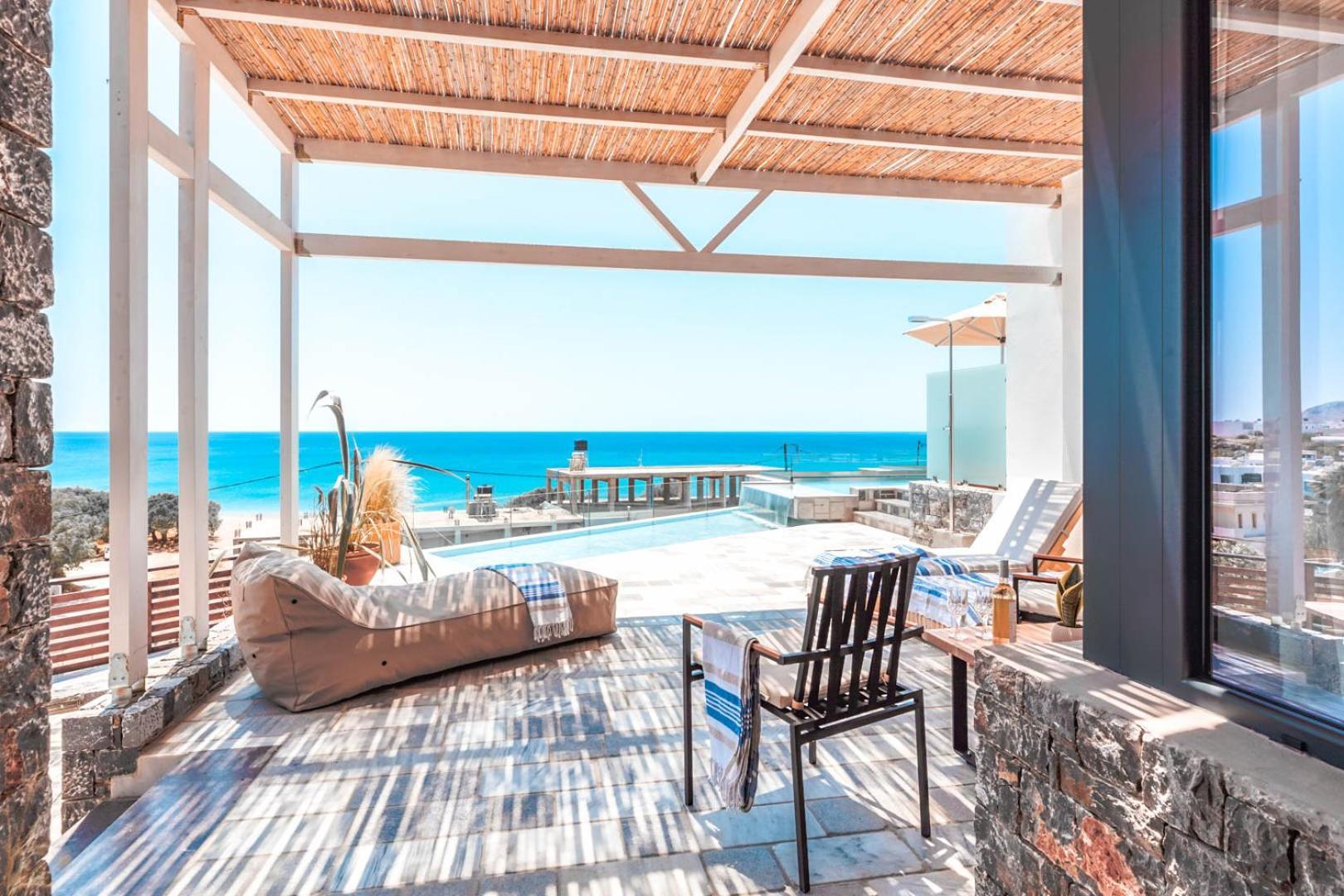 Plakakia Luxury Apartments Makrýgialos エクステリア 写真