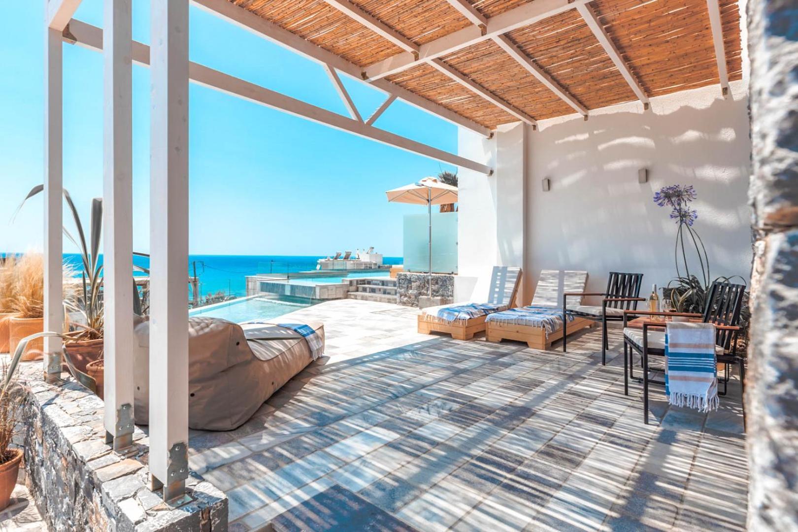 Plakakia Luxury Apartments Makrýgialos エクステリア 写真