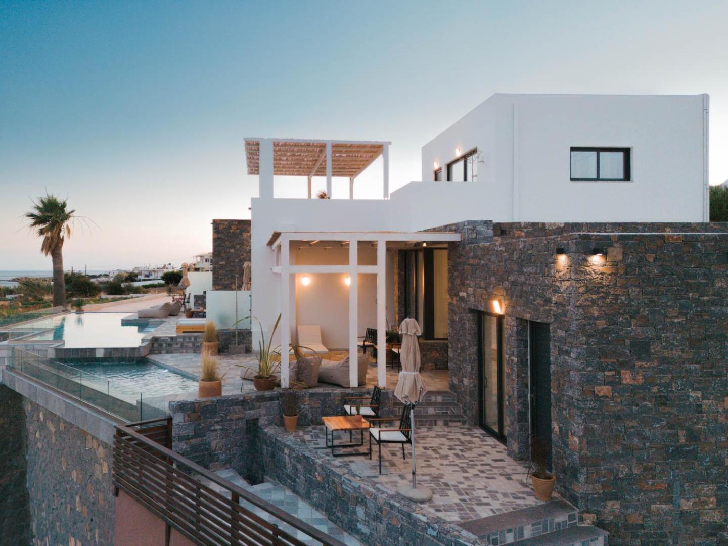 Plakakia Luxury Apartments Makrýgialos エクステリア 写真