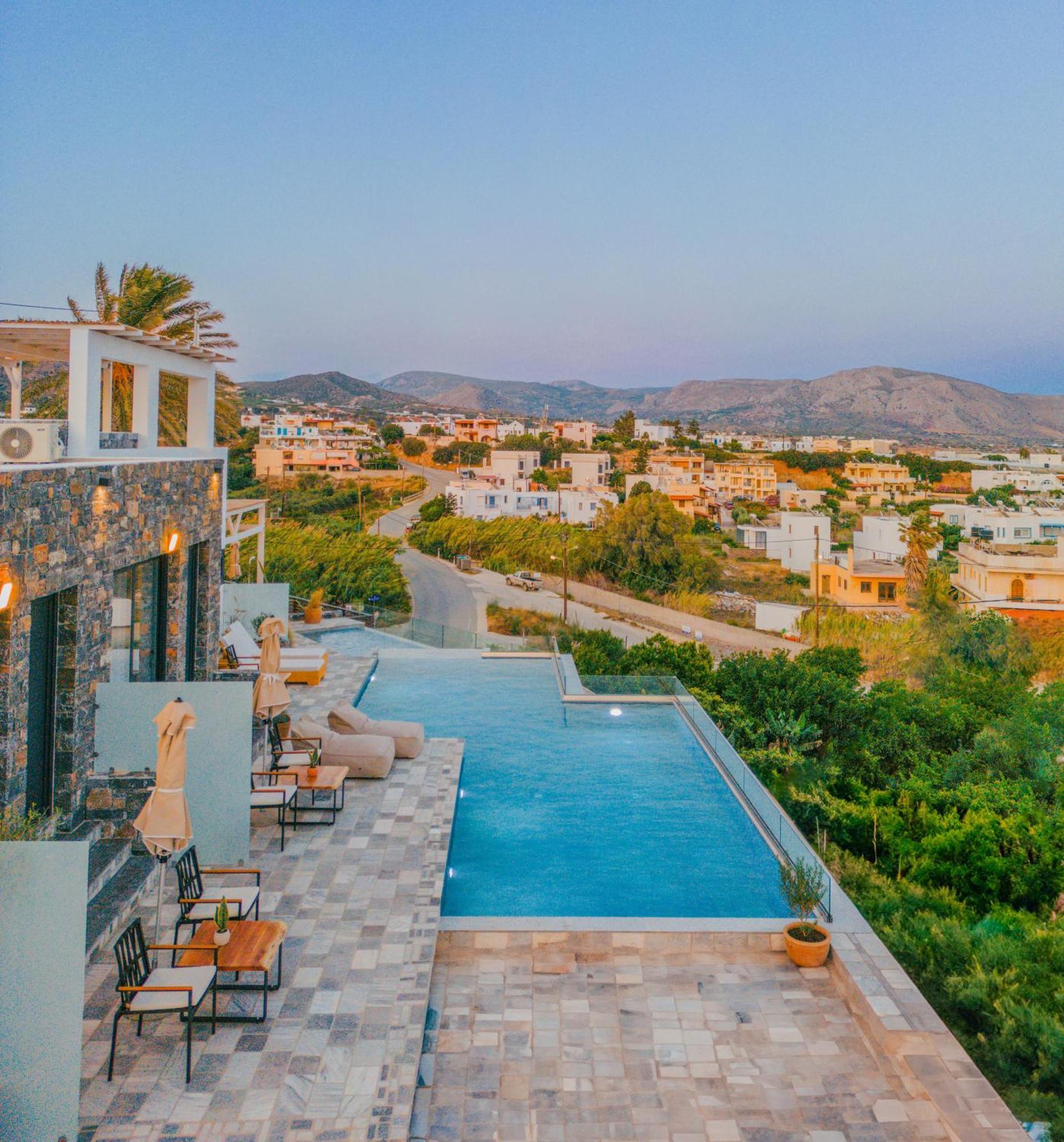 Plakakia Luxury Apartments Makrýgialos エクステリア 写真